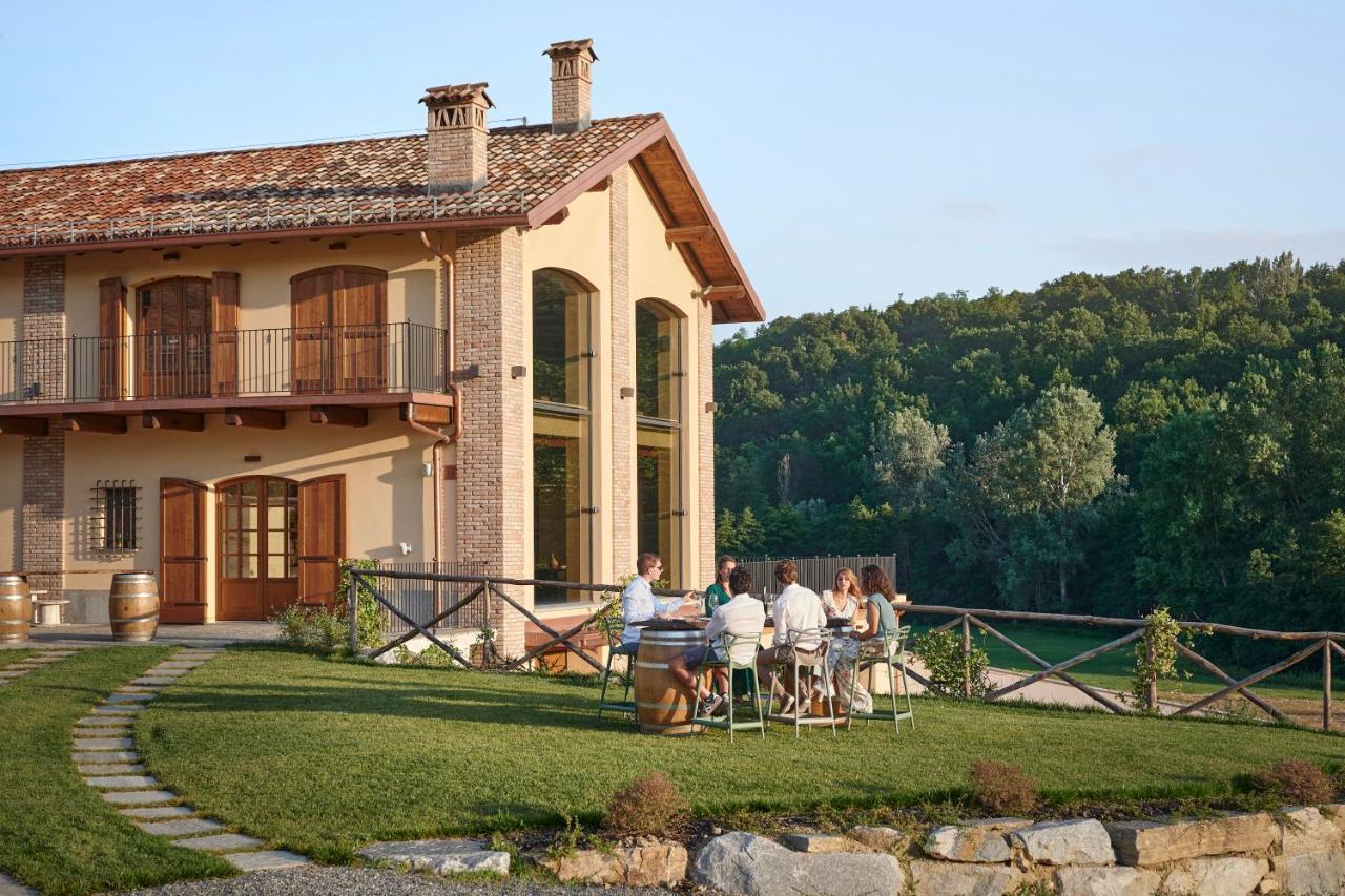 ノーヴィ・リーグレ Cascina Bineヴィラ エクステリア 写真