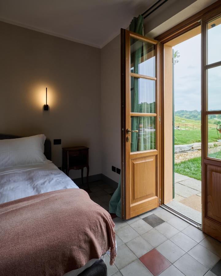 ノーヴィ・リーグレ Cascina Bineヴィラ エクステリア 写真